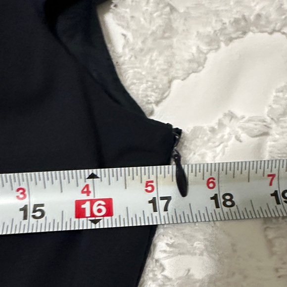 Elegant Navy Midi Dress with White Trim - Picture 4 of 5